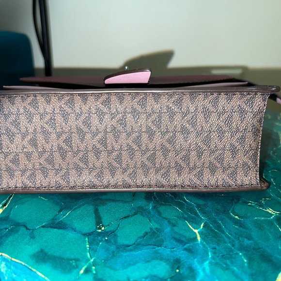 Michael Kors greenwich crossbody bag - fixed price - Picture 9 of 12